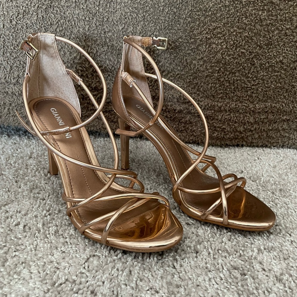 Gianni Bini strappy rose gold heels